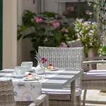 Balatura The Fine Bed and breakfast 4*