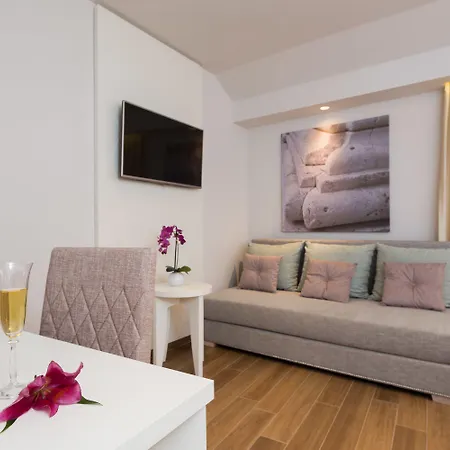 Balatura The Fine Bed & Breakfast 4*