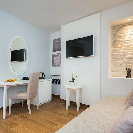 Bed & Breakfast Balatura The Fine