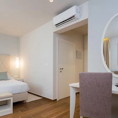 Balatura The Fine 4* Split