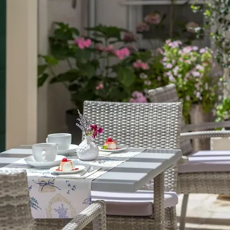 Balatura The Fine Bed & Breakfast 4*