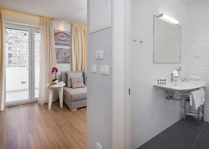 Balatura The Fine ספליט