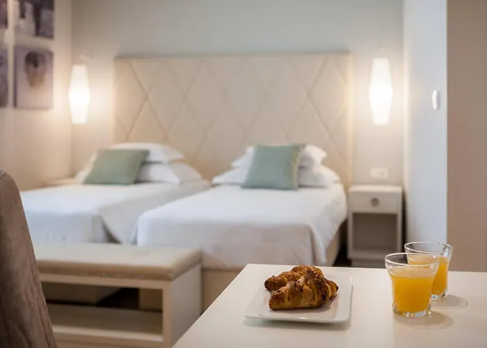 לינה וארוחת בוקר Balatura The Fine ספליט