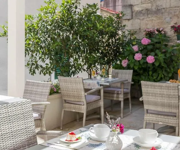 Balatura The Fine ספליט