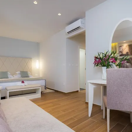 Bed and breakfast Balatura The Fine 4*