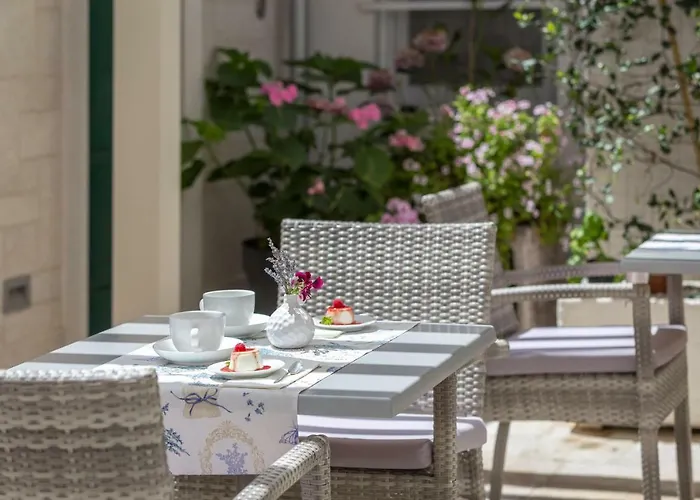 Balatura The Fine Bed & Breakfast 4*